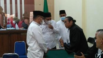 Sidang Perselisihan Terhadap Nakes: Majelis Hakim Putuskan 1 Bulan Penjara Kepada Tiga Terdakwa